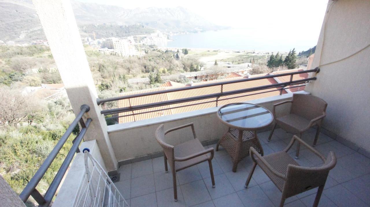 Becici Sunset Apartment *