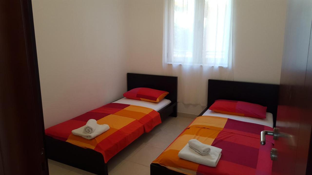 Becici Sunset Apartment *
